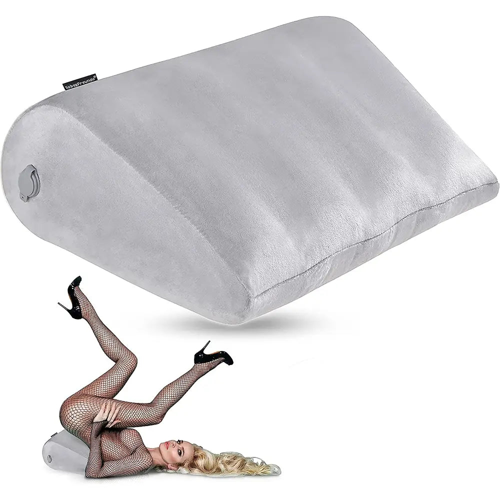 liebesfreunde® Sexkissen für Paare aufblasbar - Sex Kissen mit Bezug I Keilkissen Lendenkissen, hellgrau
